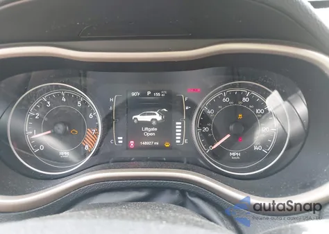 2014 Jeep Cherokee Latitude z USA, uszkodzony, nr VIN 1C4PJLCS3EW222188